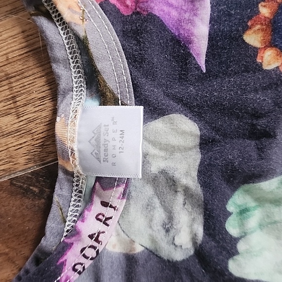 Ready Set Romper 12-24m Romper Bundle - Picture 9 of 13